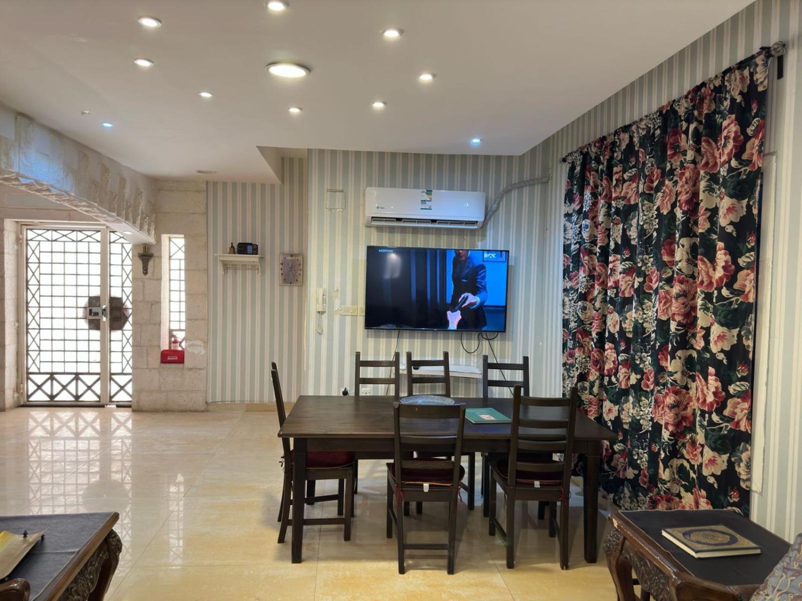 Apartamento دار ورد قريب للحرم Medina Exterior foto